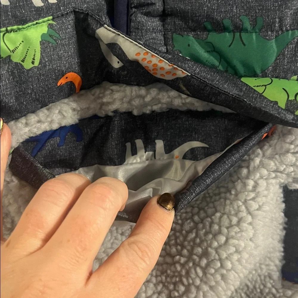 1 Madison Toddler Boys Fleece Dino Pullover Jacket with‎ Hood NWOT 18M